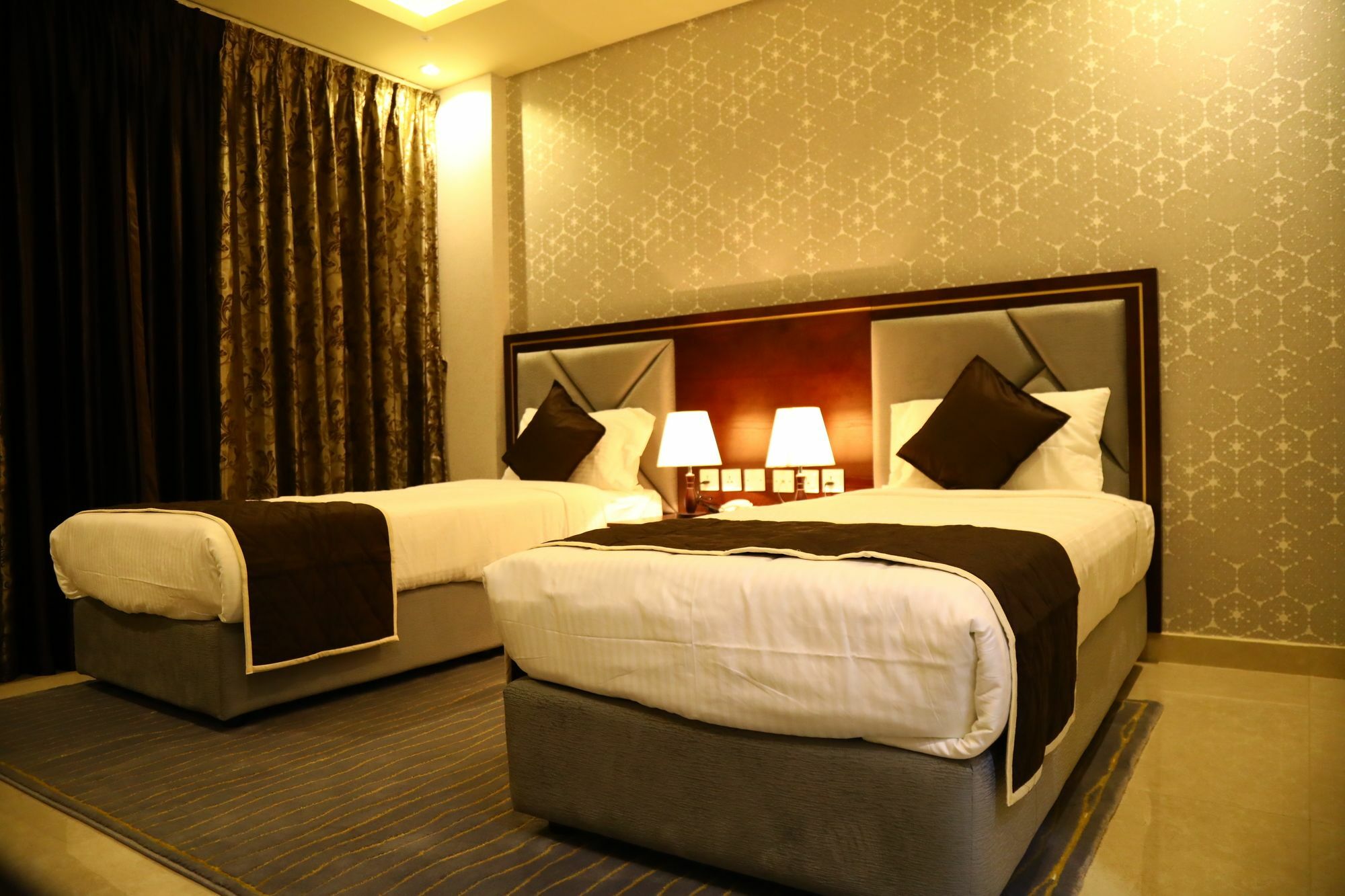 Voyage Hotel Dubaï Extérieur photo